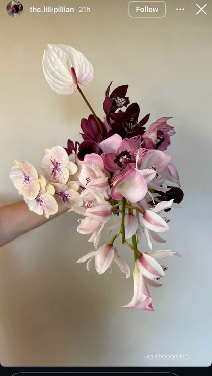 Modern Burgundy and Pink Wedding Flowers